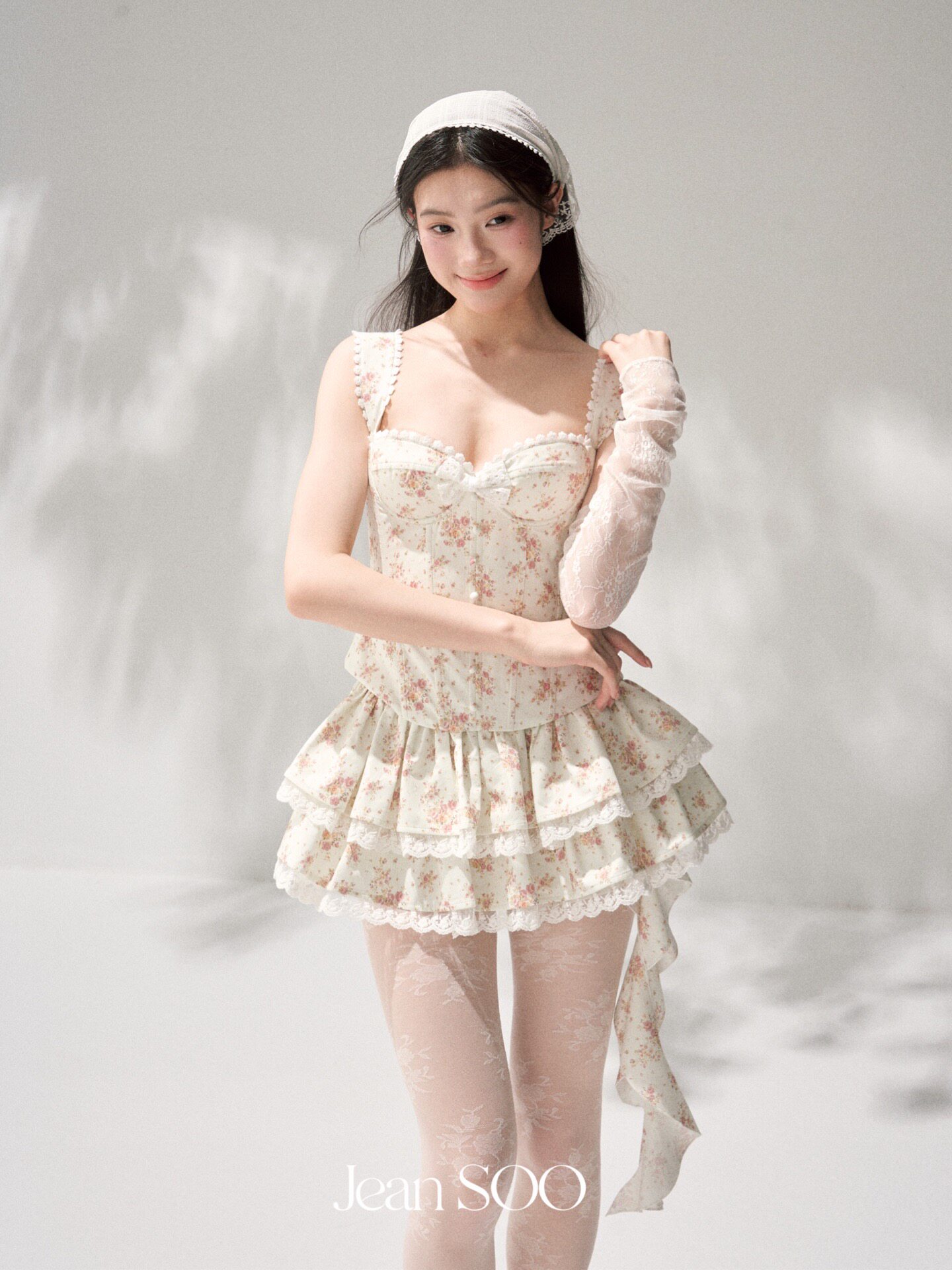 Jean SOO花笺情书碎花鱼骨收腰胸衣蛋糕短裙noneofus