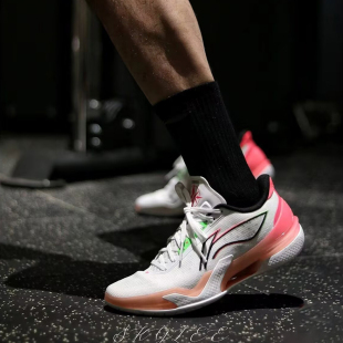 李宁利刃5篮球鞋2026新款极昼男子青少年实战训练低帮回弹运动鞋