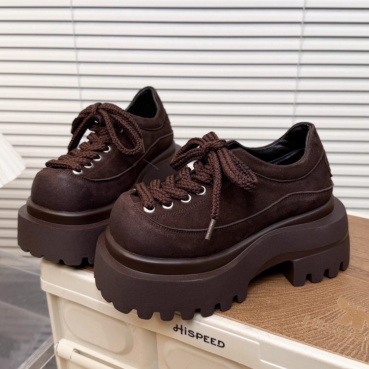 日本OFFCAT磨砂真皮厚底德比系带小皮鞋女冬季加绒百搭复古乐福鞋