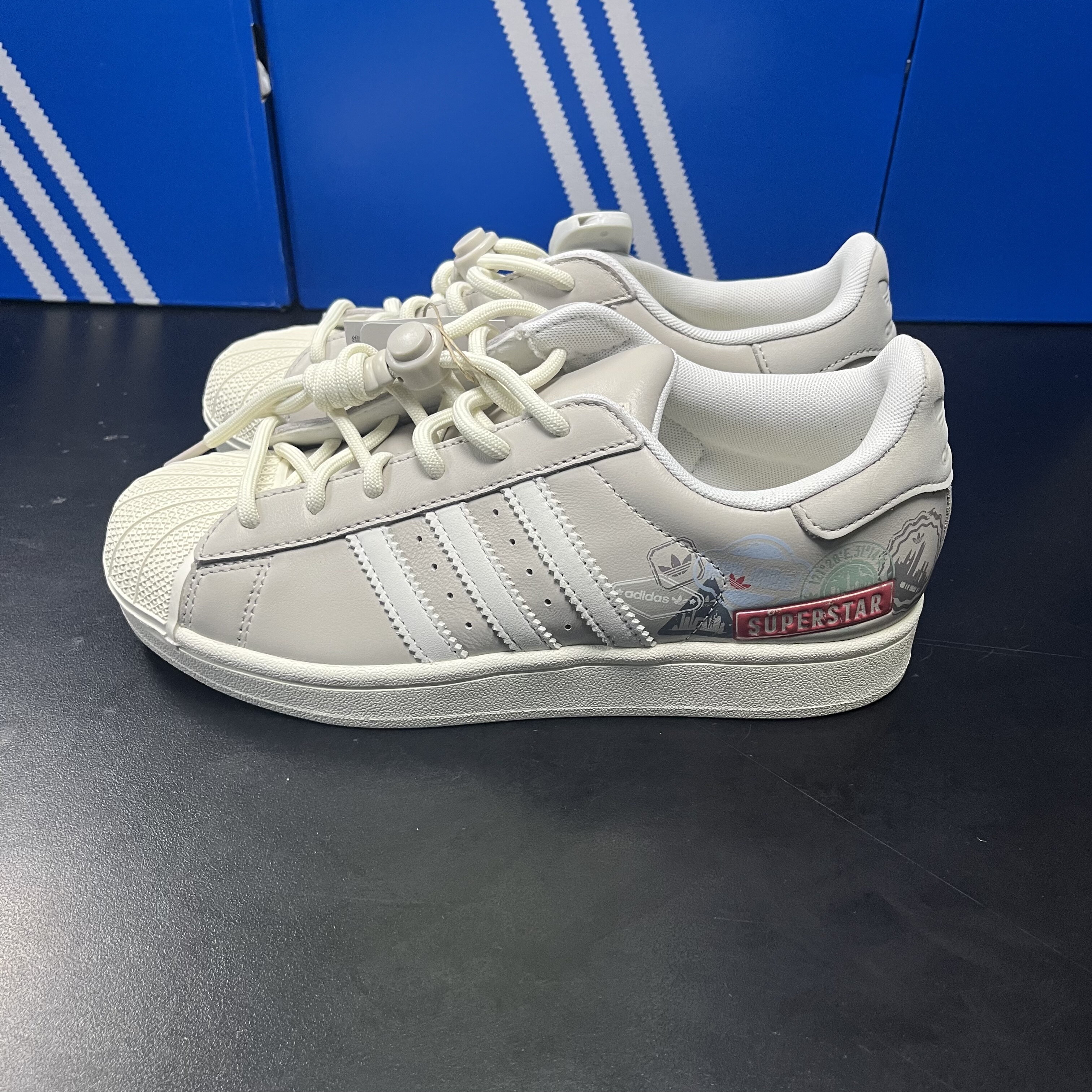 adidas originals Superstar 2  舒适薄底同款 棕白JR1330 JQ8776图片