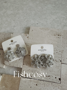 韩国设计师耳钉耳饰2025早秋新款 太绝了 亮片立体花朵耳坠