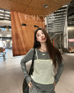 早春一抹清新 稀疏马海毛针织叠穿小吊带