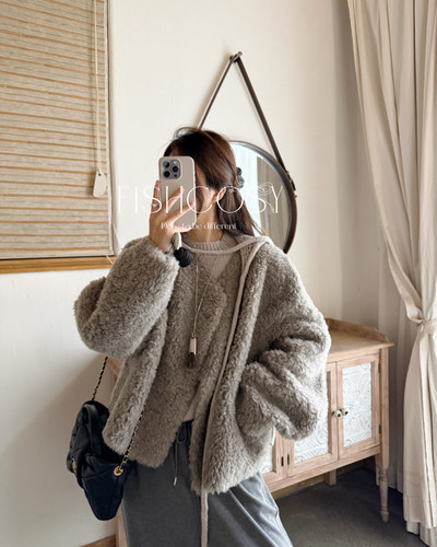 百搭皮毛一体手工百分百绵羊毛外套