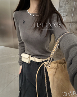 新品 实穿主义 Fishcosy韩国2026春季 素色打底针织衫 刺绣小标