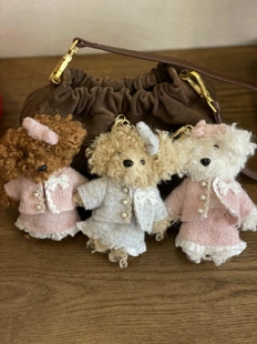 韩国东大门代购leonie新款复古精致小香花裙子玩偶包包挂件钥匙扣