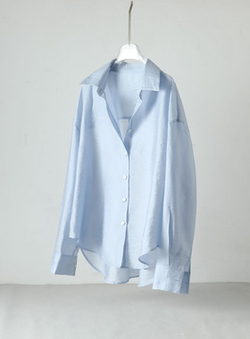 浅蓝色慵懒滤镜天丝混纺肌理宽松垂感轻薄透气防晒长袖女衬衫
