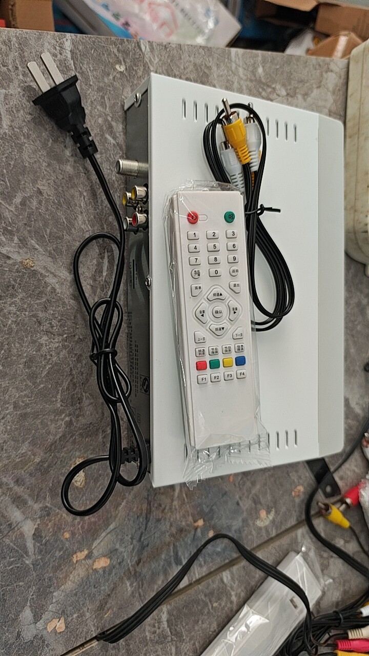包邮电视用机顶盒城市农村通用免费开机看节目全国都可以用