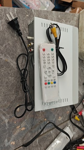 包邮电视用机顶盒城市农村通用免费开机看节目全国都可以用