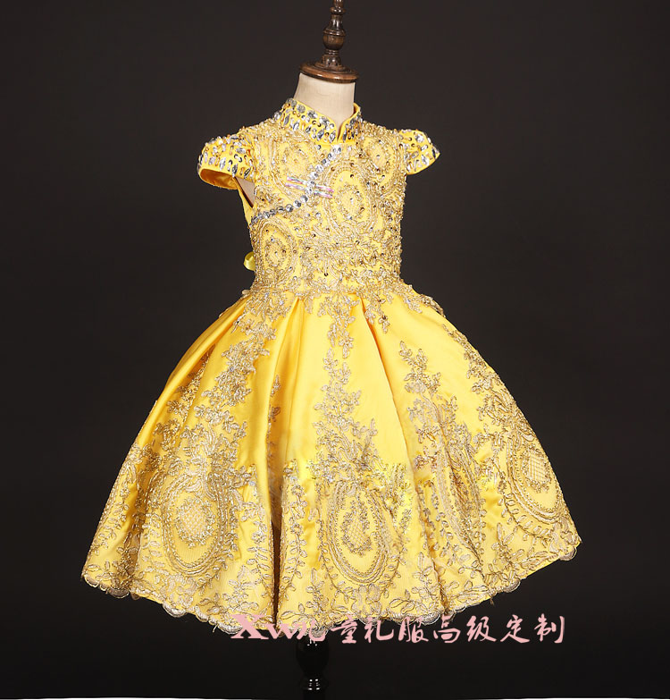 金色短款高端走秀儿童主持人礼服