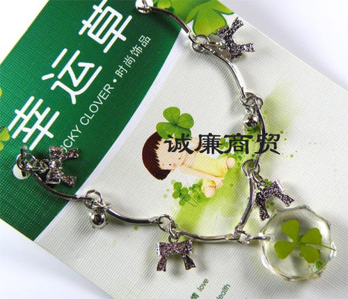 透明吊坠金属手链幸运草