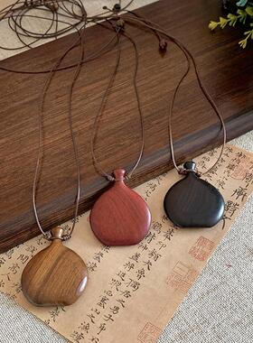 复古木质酒壶吊坠长款项链