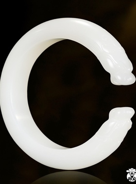 新疆和田玉一级白白玉籽玉手镯玉雕双龙护主38.8克包邮