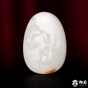 新疆和田玉枣红皮白玉籽玉 福瑞玉兔 23.6克天然吊坠挂坠包邮