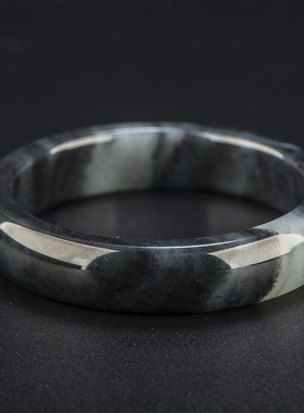 7000年天然新品新疆和田玉青花籽玉手镯圈口56mm重53.6克