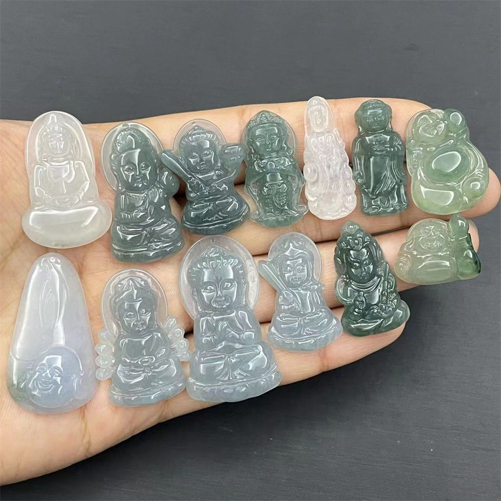 迷你小佛天然翡翠冰种公观