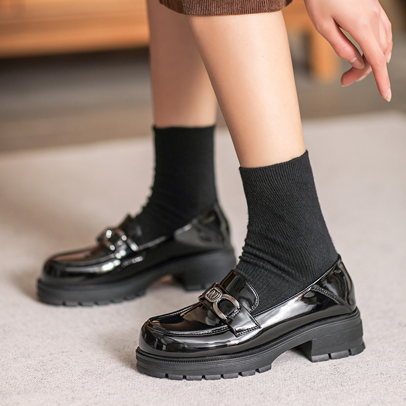 粗跟时尚休闲轻便软底乐福鞋百搭