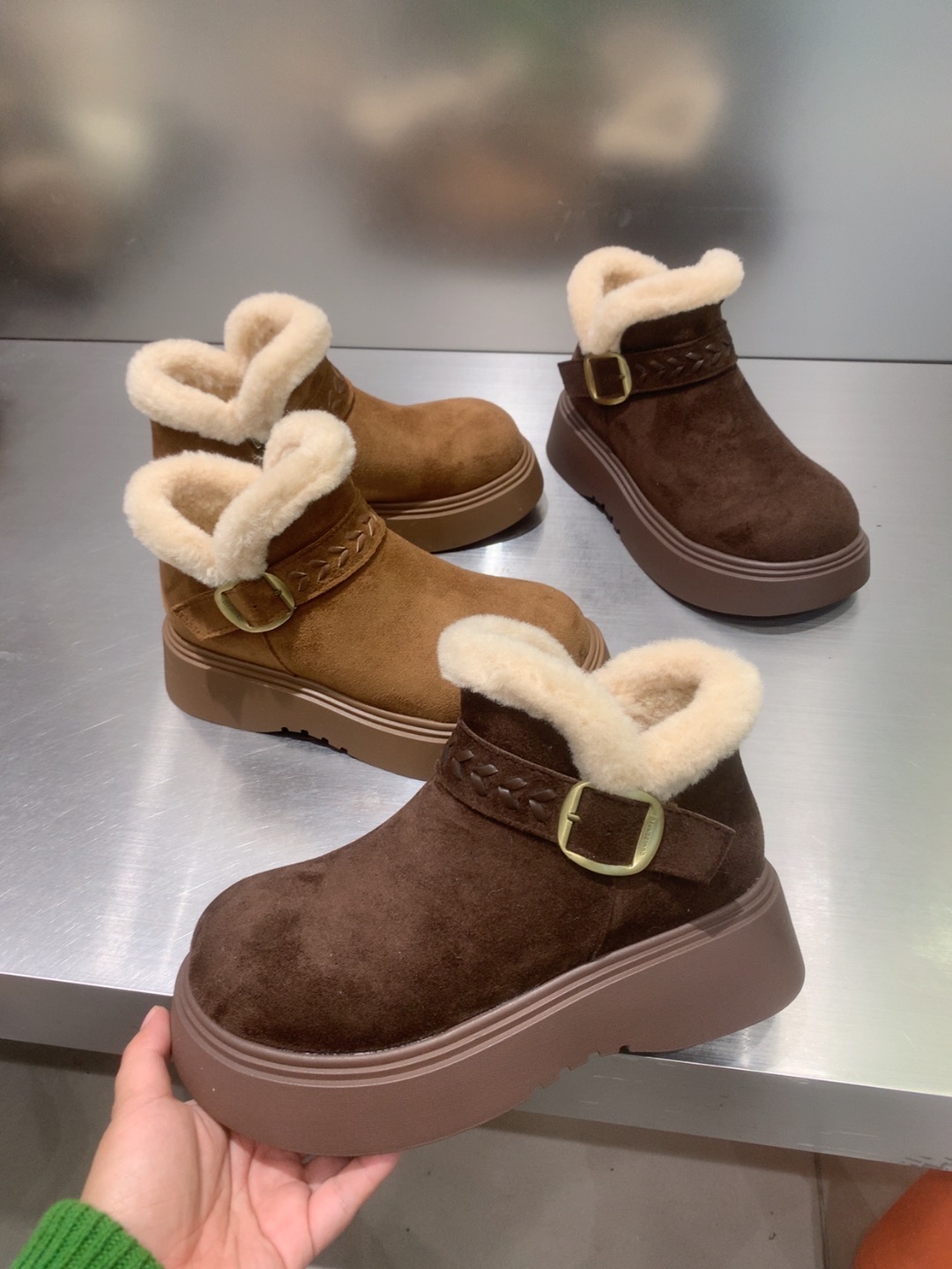 加绒勃肯鞋女2025冬新款厚底保暖雪地靴复古真皮防寒高帮毛毛棉鞋