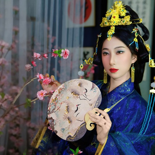 一念守仙仿金银箔团扇