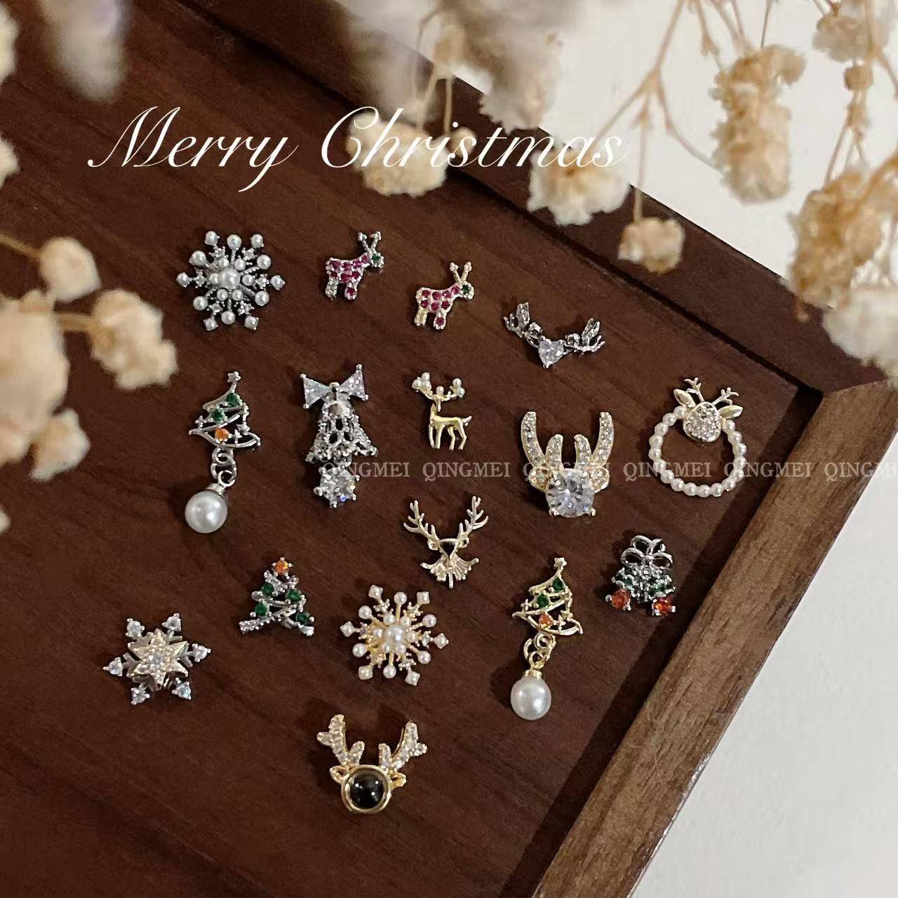 圣诞雪花素材美甲饰品锆石钻星星月亮蝴蝶铜镶锆钻花环高奢