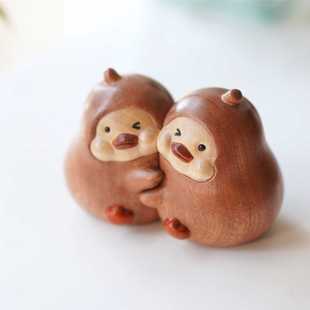 Joe 抱抱梨桌面创意可爱永不分梨情人节礼物纪念日礼 小作坊