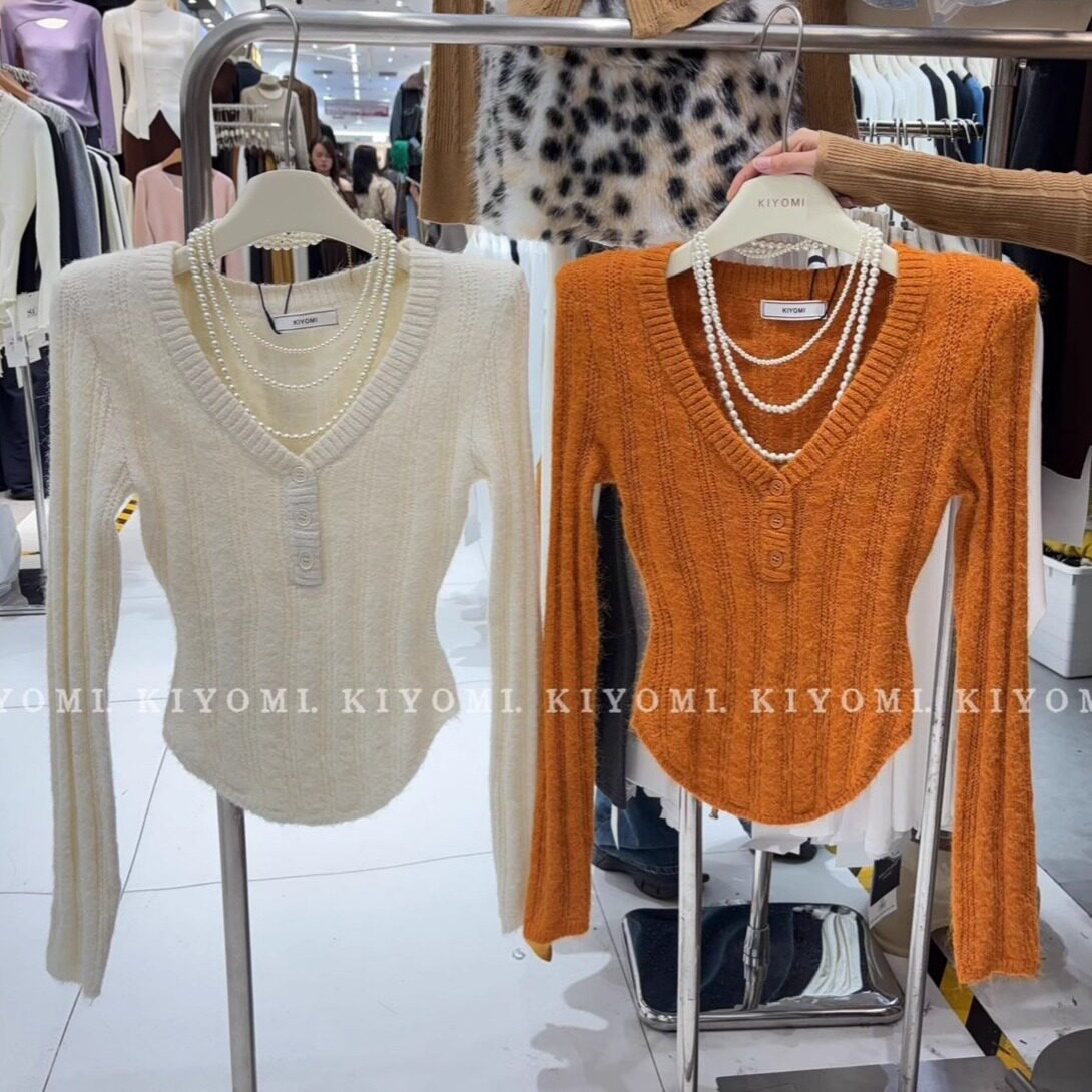 现货~KIYOMI实拍韩版纯欲辣妹彩色兔毛V领垫肩针织毛衣显瘦打底衫