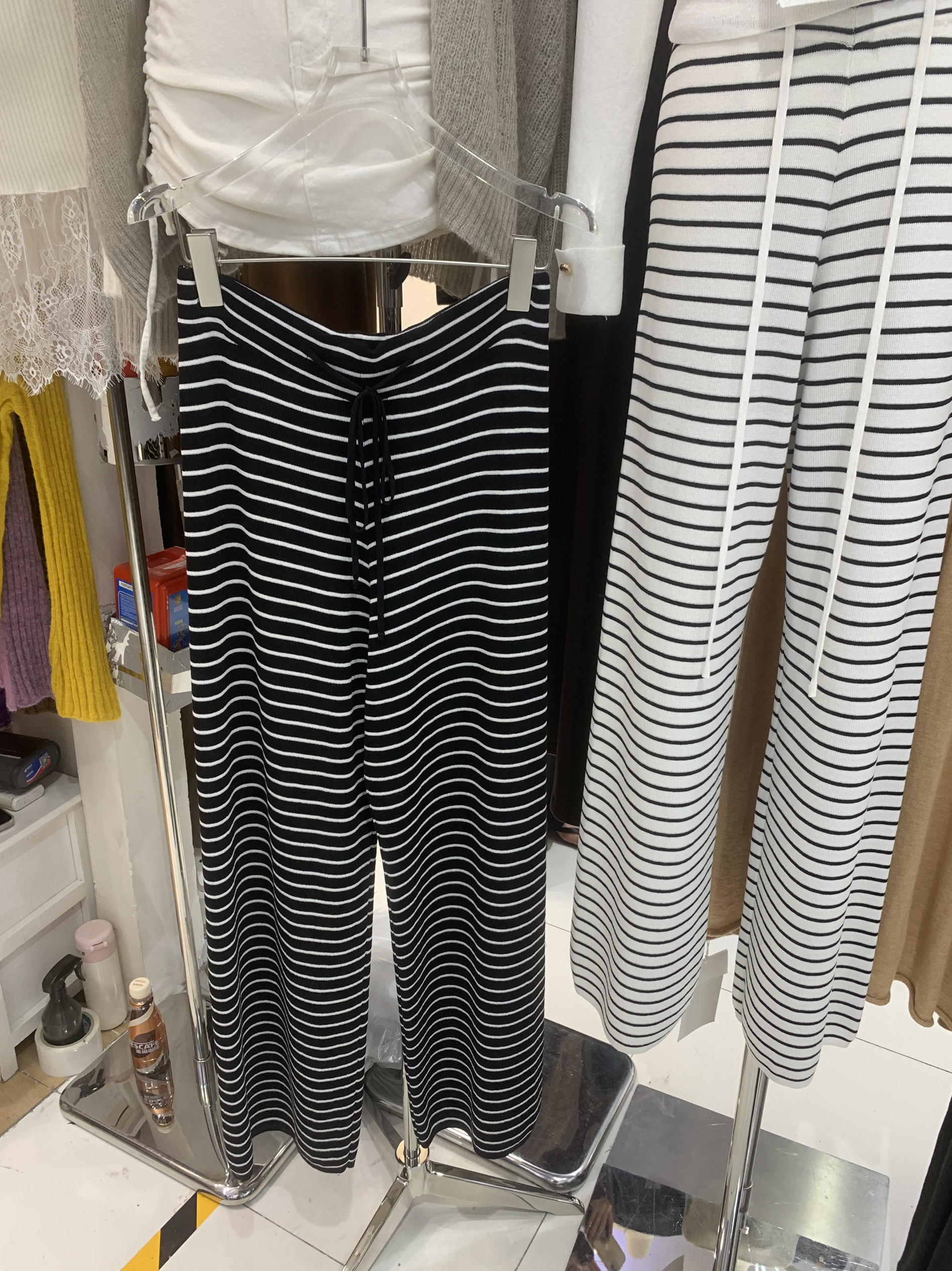 韩版针织裤黑白条纹阔腿裤