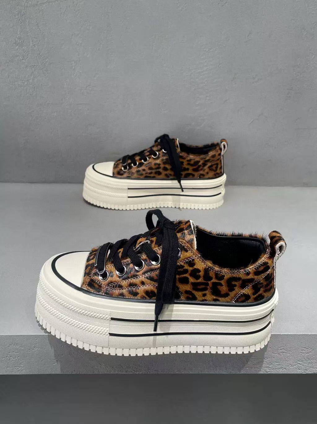 17年老店欧货2025秋新款真皮女鞋厚底增高休闲板鞋百搭豹纹松糕鞋,女鞋,休闲板鞋,淘宝优惠券,粉丝福利购,淘宝优惠卷