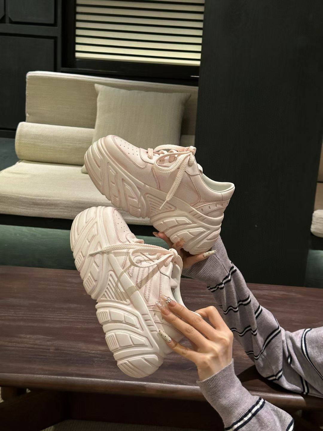 17年老店欧货女鞋2026春季新款真皮厚底手工擦色做旧小众松糕鞋潮,女鞋,时尚休闲鞋,淘宝优惠券,粉丝福利购,淘宝优惠卷