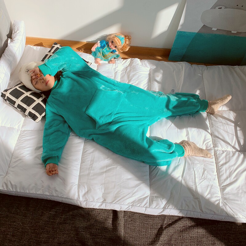 宝宝大童法莱绒1岁连体睡衣