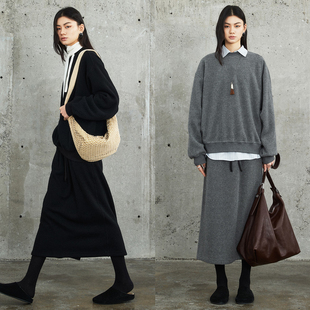 抽绳半裙 羊毛摇粒绒磨毛底MIU风圆领宽松休闲卫衣 MRS Studios
