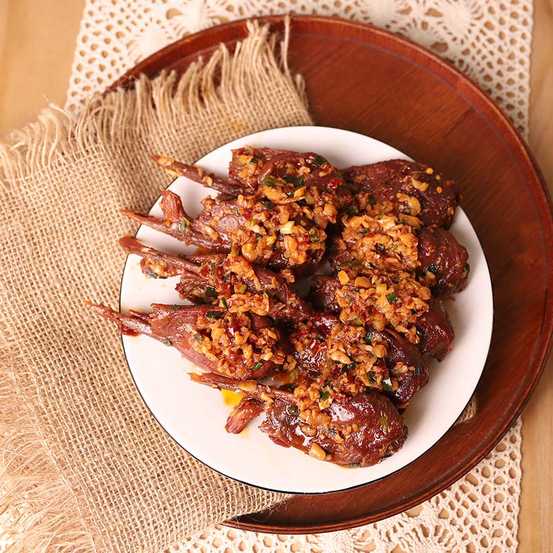 【郑宝鸭】精品现做现卖香辣鸭头 零食 卤味蒜泥鸭头 生鲜食品
