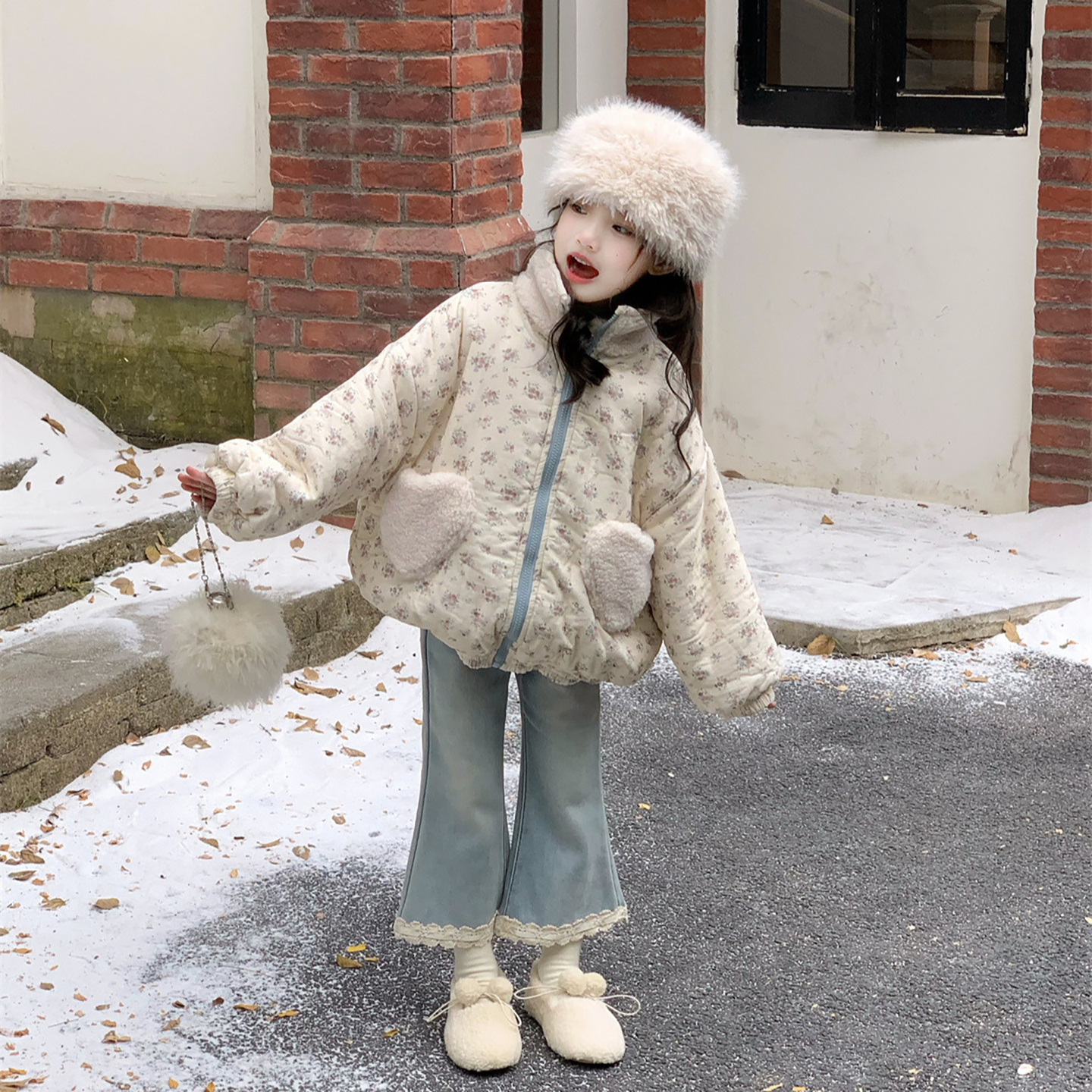 秋冬新款童装女童碎花加绒外套韩版慵懒风加厚夹棉上衣加绒牛仔裤