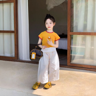 夏季女童套装2026新款夏装时髦女宝黄色短袖t恤上衣白色屁帘裤潮