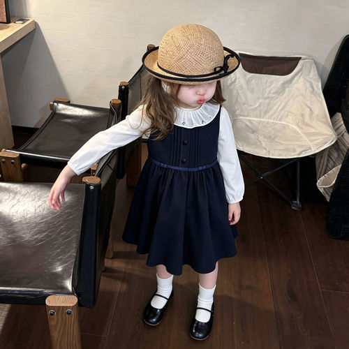 女童裙子2026秋季新款女孩藏青色背心裙宝宝日系学院风娃娃连衣裙