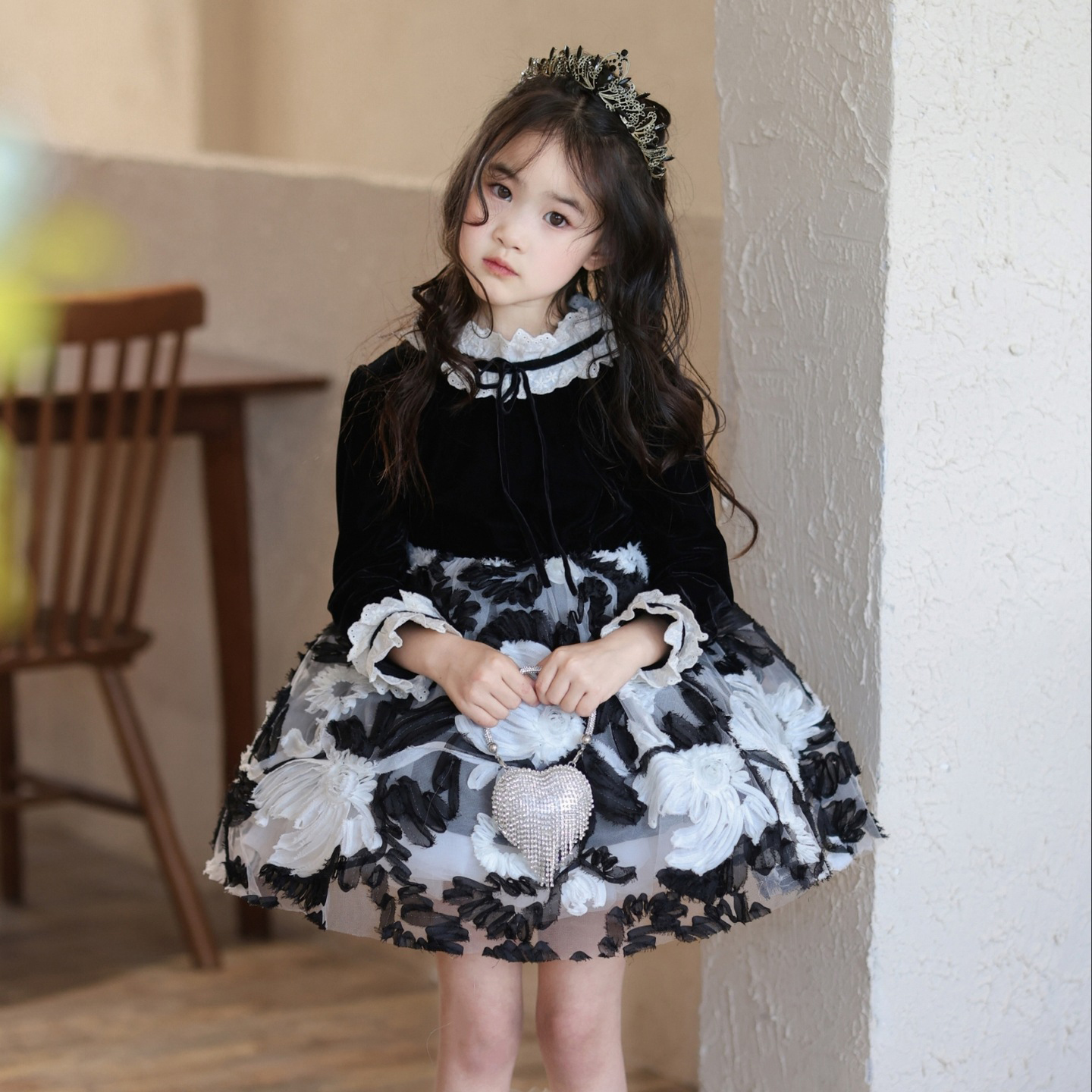 女童韩版洋气连衣裙2025秋季新款