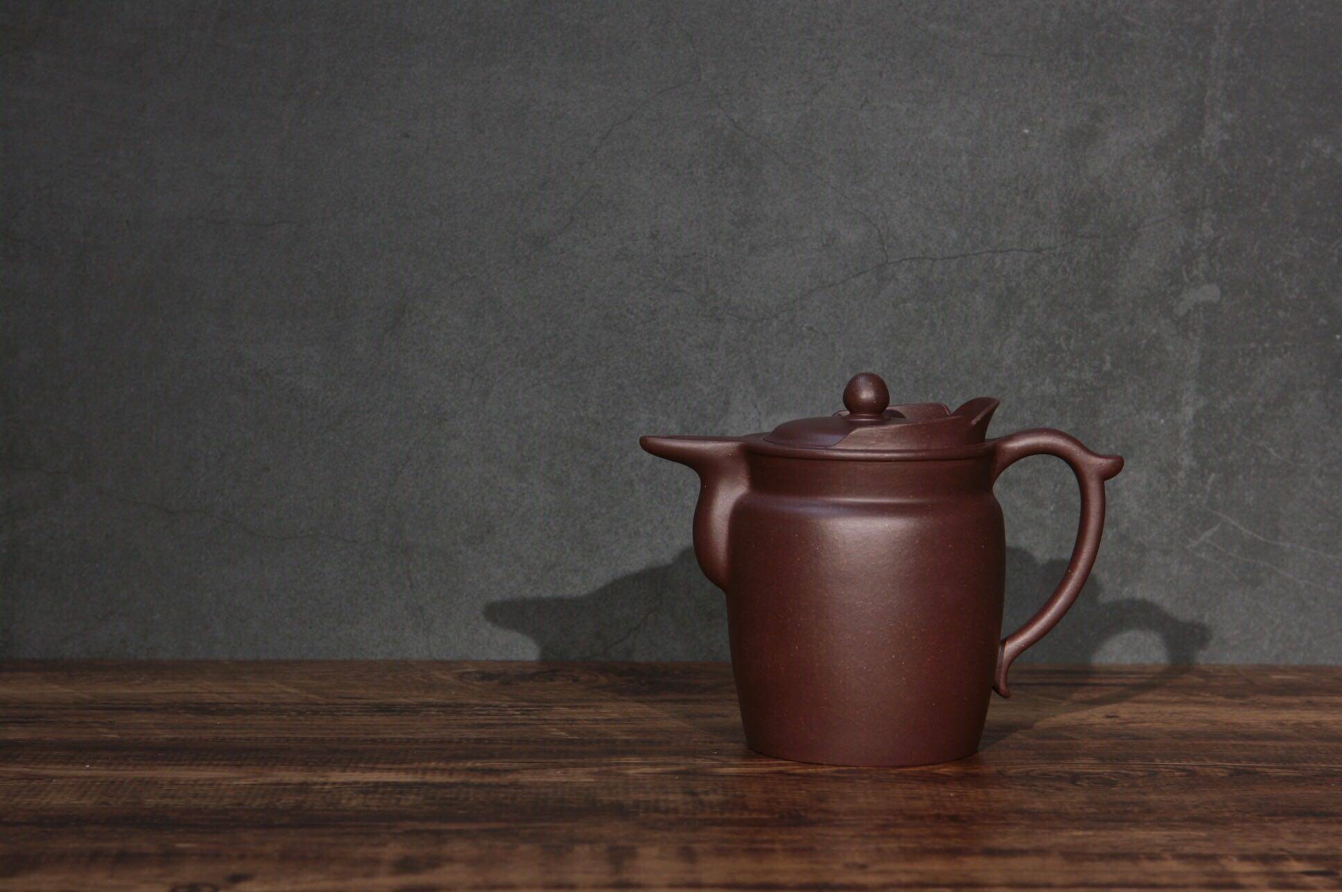 拙雅堂 潜力陶手 冯宇 黄龙山原矿老紫泥 僧帽 全手工紫砂壶 340c