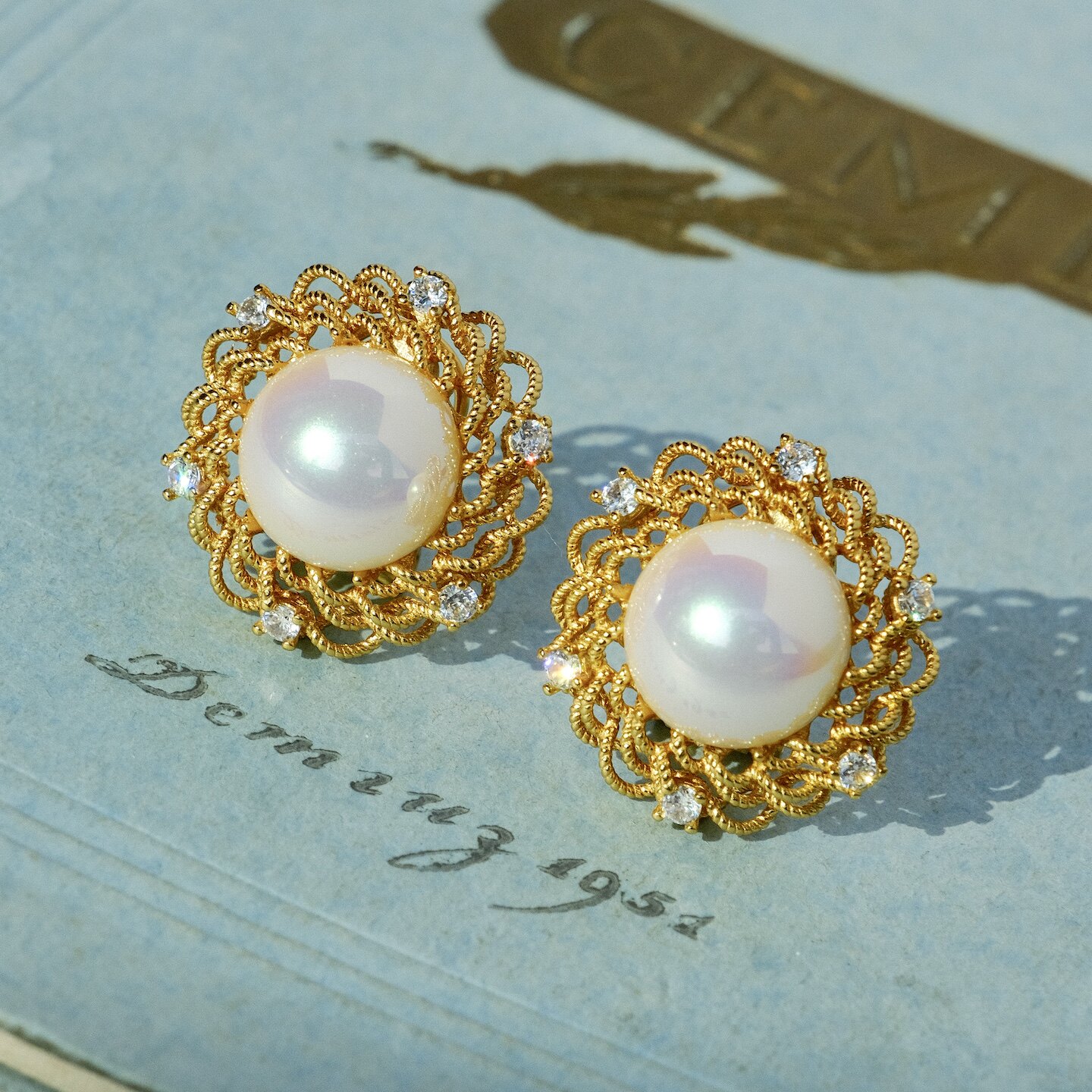 《雅典娜》vintage复古彩光贝珠耳饰 花丝工艺古典主义无耳洞耳夹