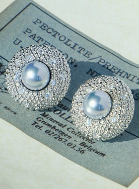 轻珠宝线新款《尼克斯》系列灰贝珠圆耳饰老钱风早秋穿搭耳钉耳夹