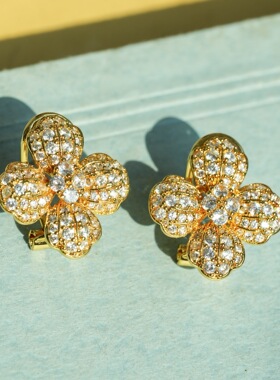 古董线《歌剧魅影》宝格家高定珠宝复刻花型耳饰满镶华丽金色耳夹