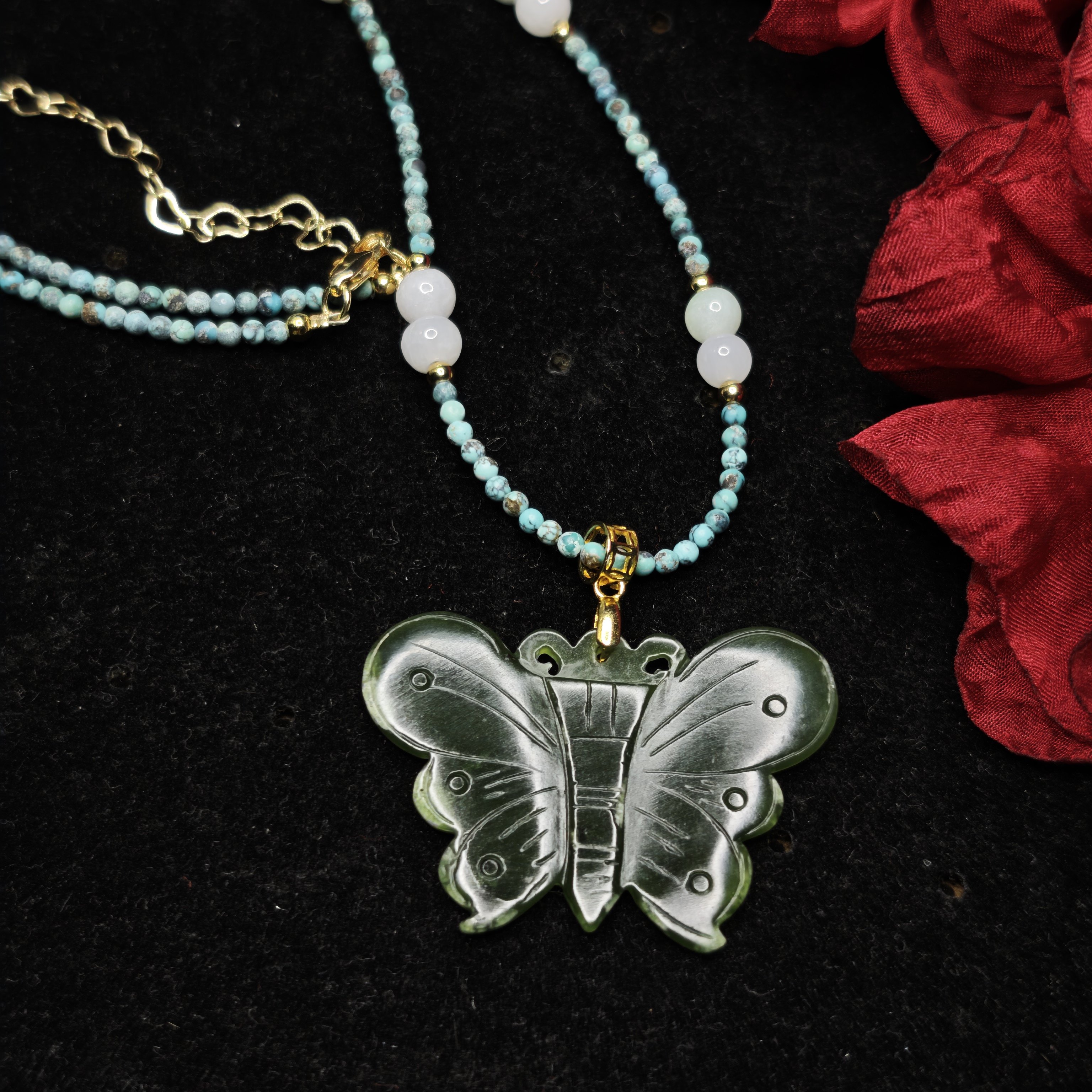 天然绿松石项链碧玉蝴蝶吊坠复古气质个性小众铜镀金手工饰品