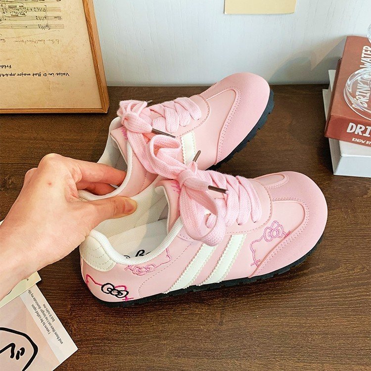 粉色皮面德训板鞋女丑萌2025春季新款小众韩版学生运动休闲小白鞋