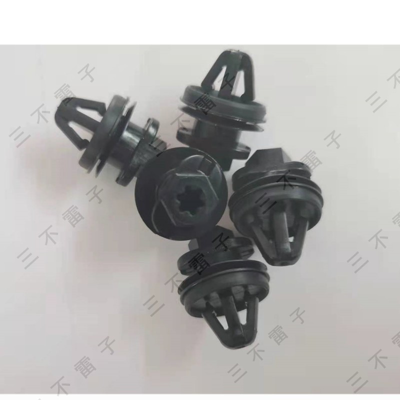 大众车帕萨特途昂朗逸桑塔纳迈腾高尔夫捷达宝来 车门内饰板卡子