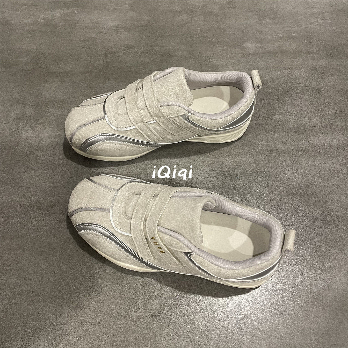 七七主人家 复古风灰色低跟运动德训鞋女2026年春季轻便跑步鞋女,女鞋,时尚休闲鞋,淘宝优惠券,粉丝福利购,淘宝优惠卷