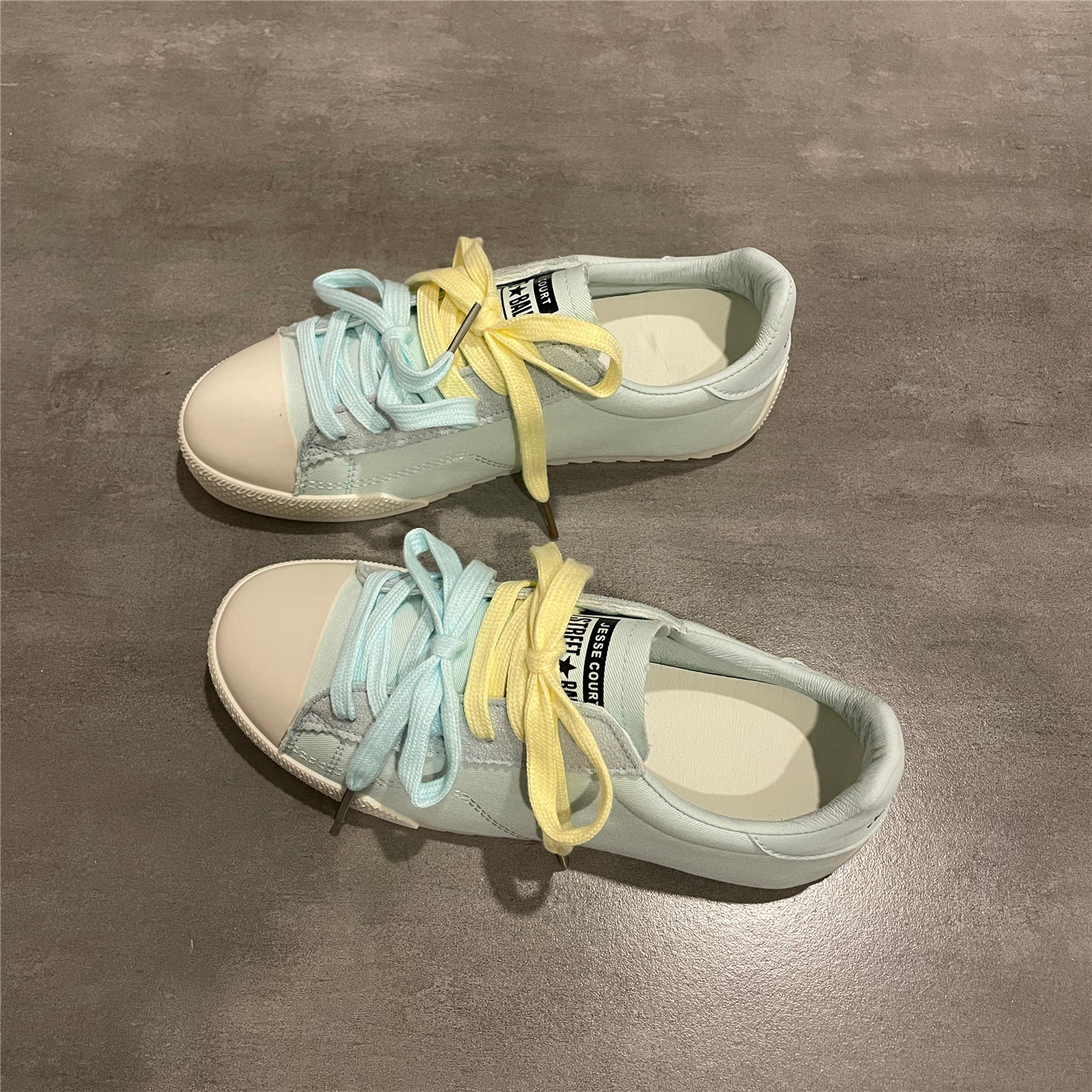 众配色夏日多巴胺平底鞋子女