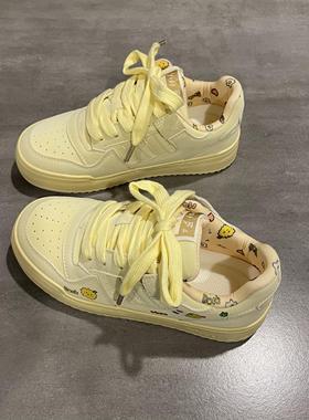 七七主人家 奶酪黄色板鞋女2025新款原创百搭厚底休闲运动鞋子女