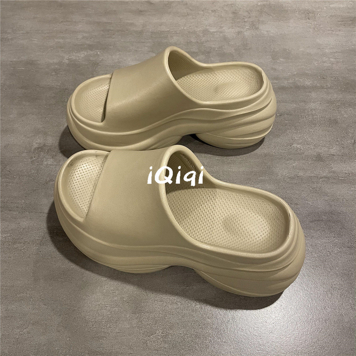 七七主人家 外穿休闲网红凉鞋女2025夏季新款厚底增高6厘米拖鞋女