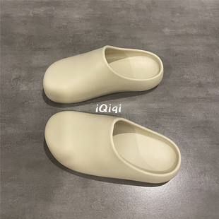 七七主人家 卡其色软底舒适外穿休闲勃肯鞋女2026年新款包头拖鞋