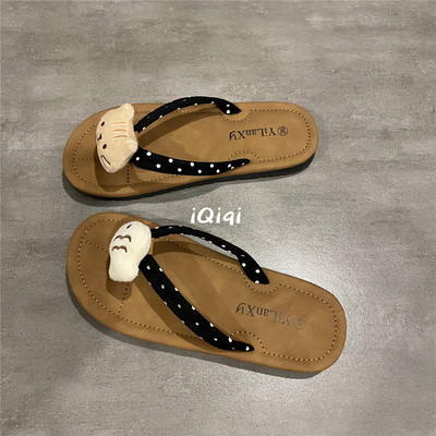 夏季海边穿的沙滩人字拖鞋女