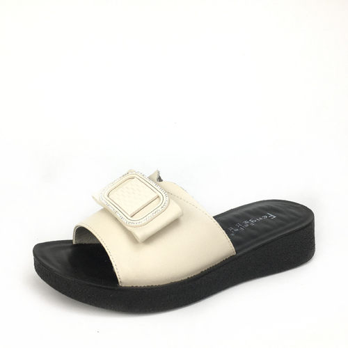 凤飞飞头层猪皮平跟休闲真皮