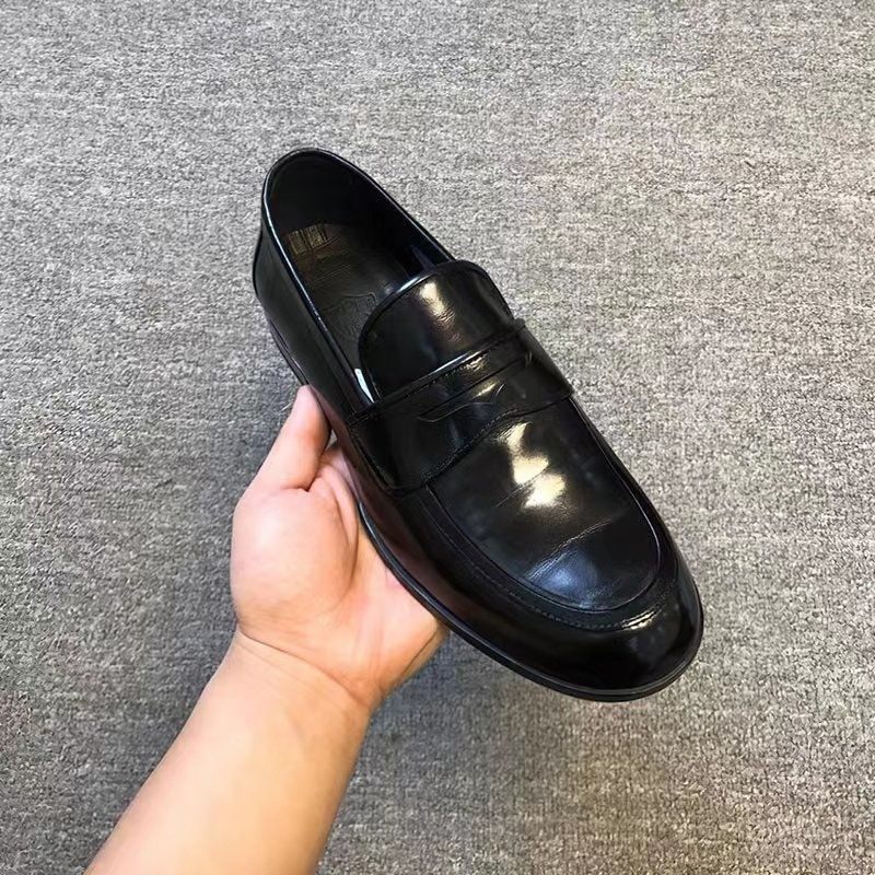 轻奢高级感时尚男鞋商务休闲男士皮鞋春夏正装软底透气英伦皮鞋,流行男鞋,休闲皮鞋,淘宝优惠券,粉丝福利购,淘宝优惠卷
